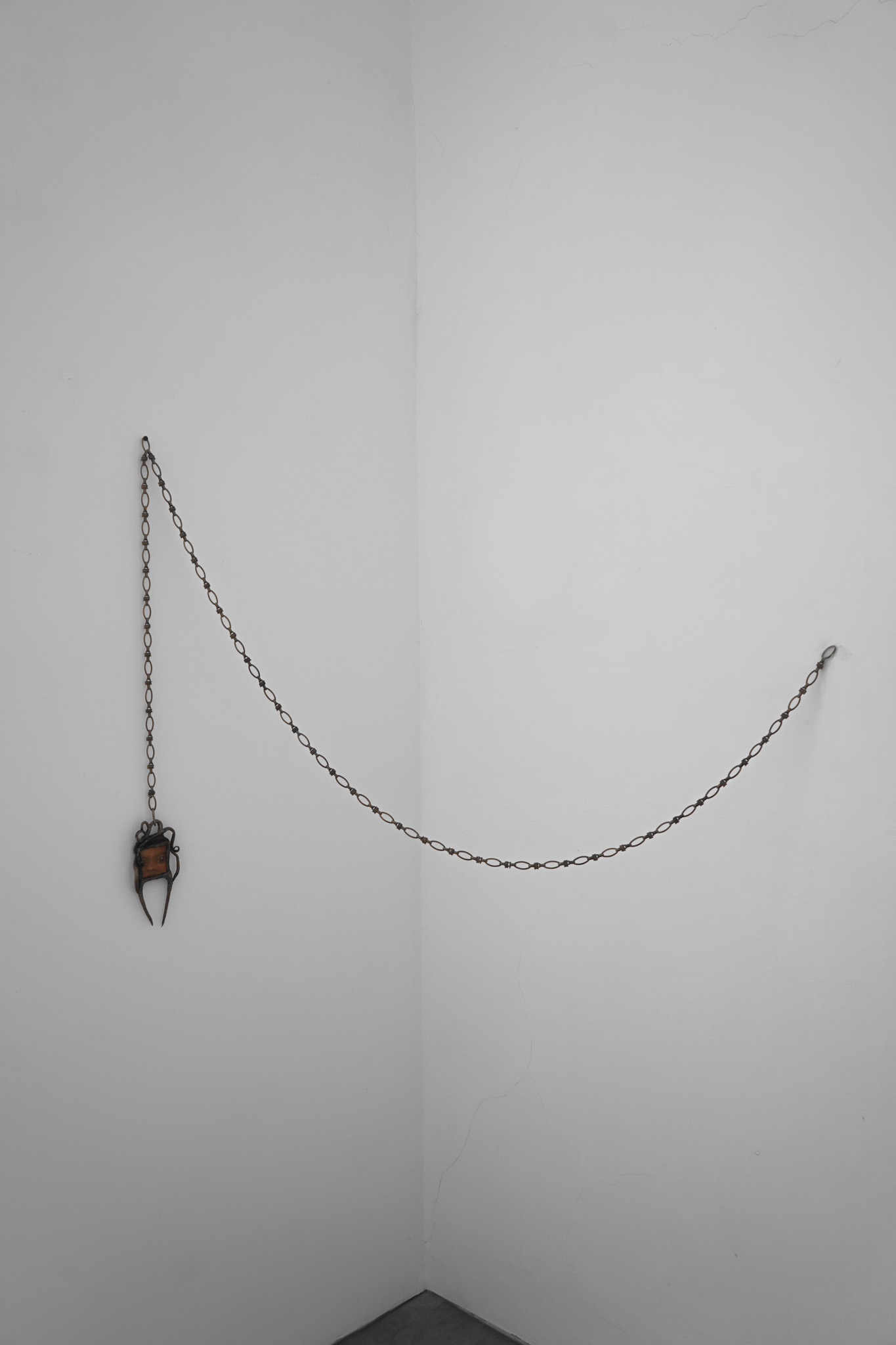 Thy Comb, installation view